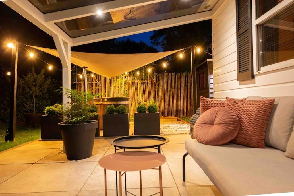 86, Bed & Outdoor Wellness - Sauna, Hottub, Icebath & Outdoor Shower Included! Oisterwijk Luaran gambar